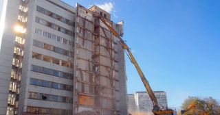 Демонтаж многоэтажного дома Озёрск, цена от 3710 руб.